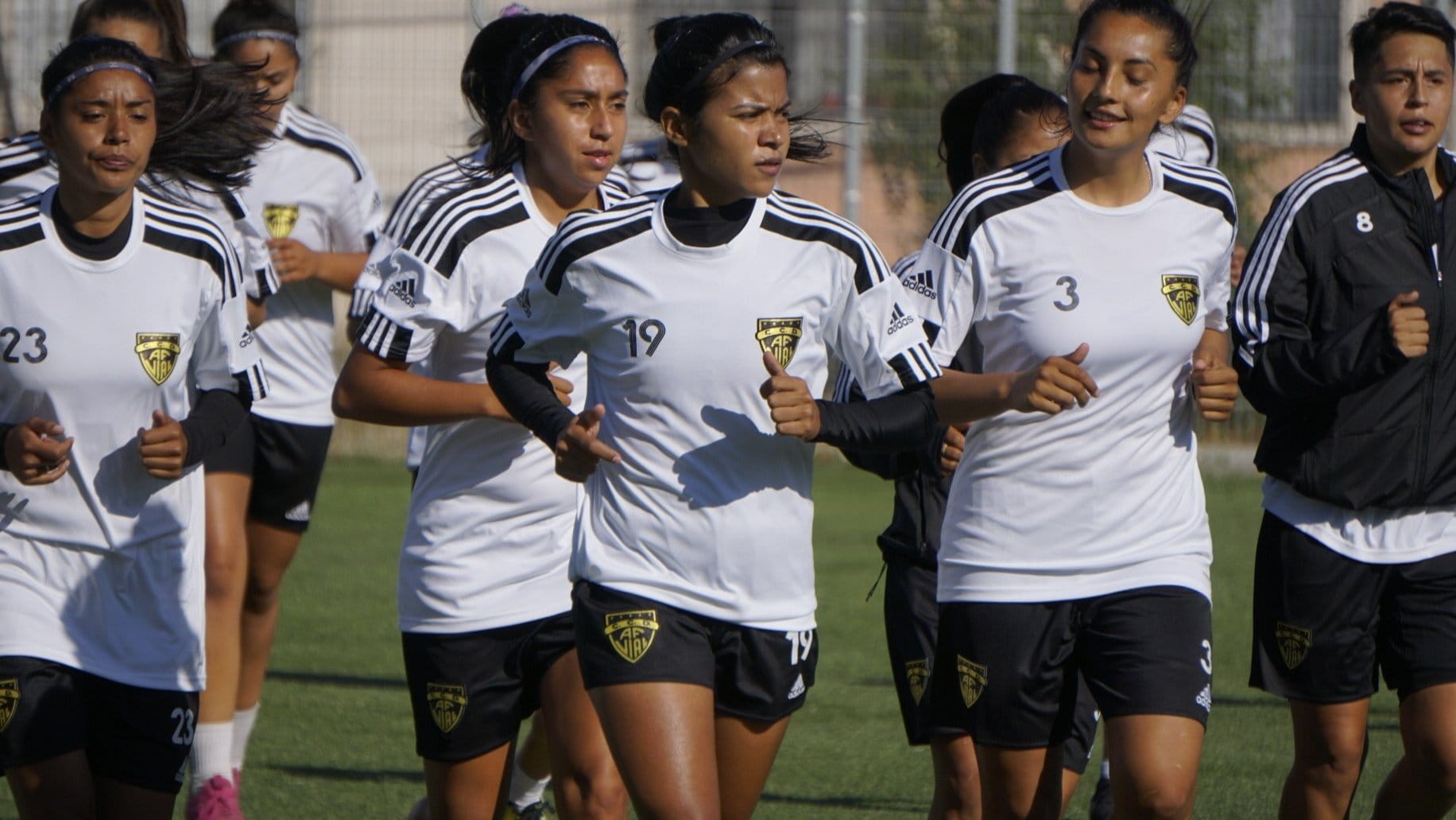 Las guerreras de Fernández Vial siguen con su pretemporada