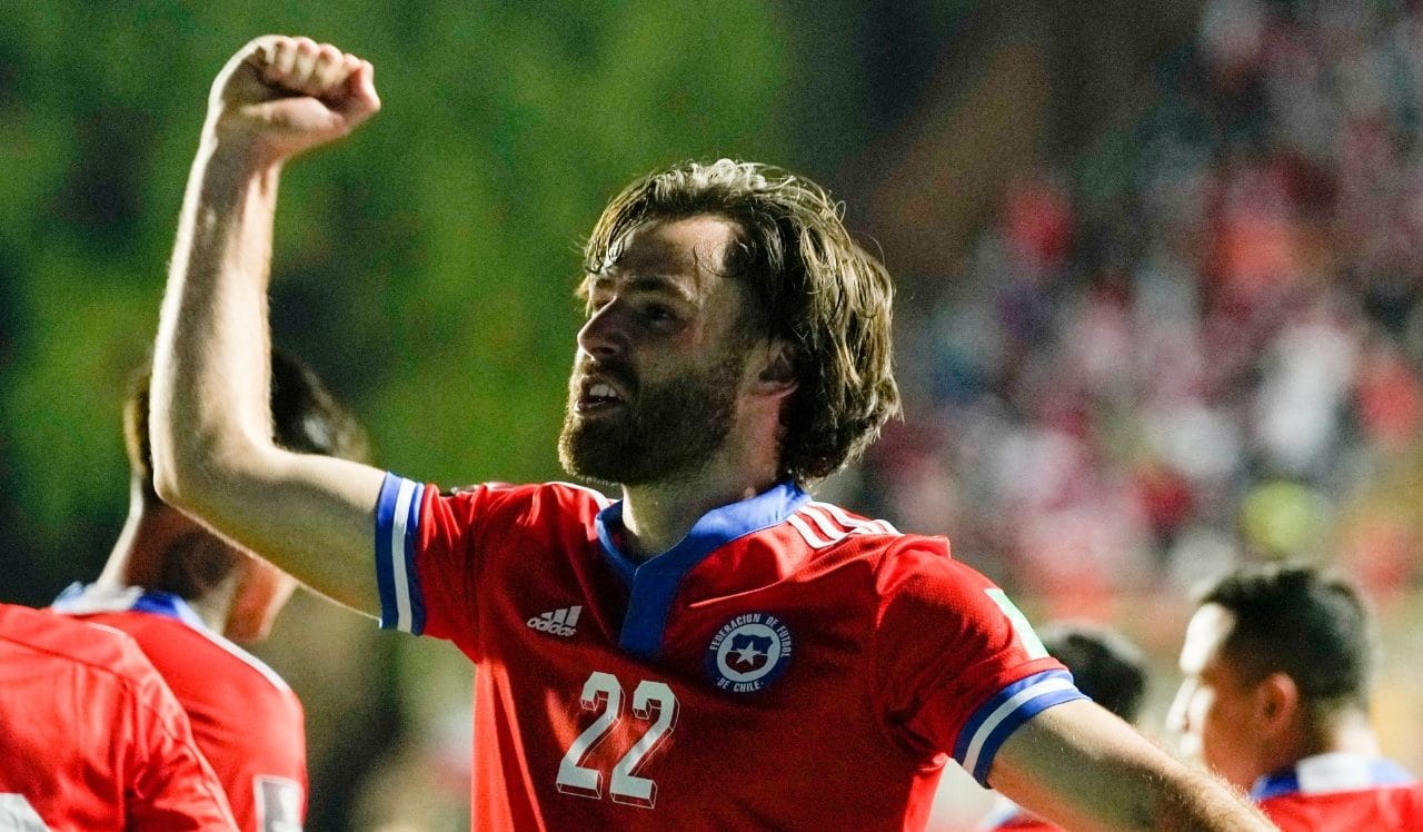 ¡Los milagros existen! Ben Brereton va de titular en Chile
