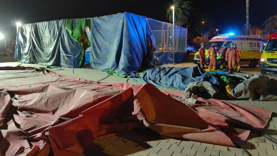 Niña de 8 años murió tras caer de castillo inflable que se elevó por el viento