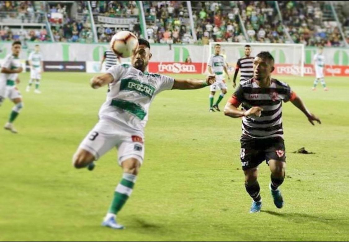 El corazón del “Pitbull” Elgueta se divide entre Huachipato y Copiapó