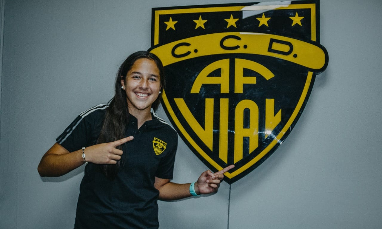La portería de Vial está asegurada en el fútbol femenino