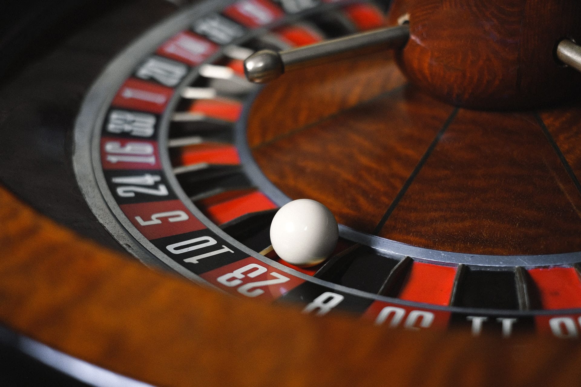 ¿Qué debes saber para elegir la mejor ruleta en el casino online?