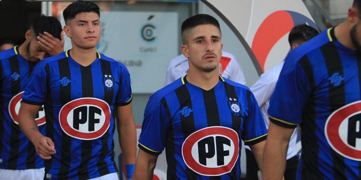 Huachipato empieza con el éxodo de jugadores para la temporada 2023