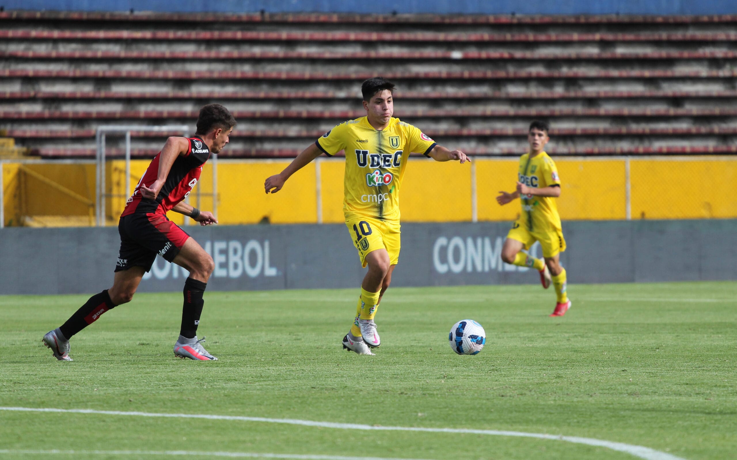 La Conmebol destacó el talento de joven volante de la UdeConce