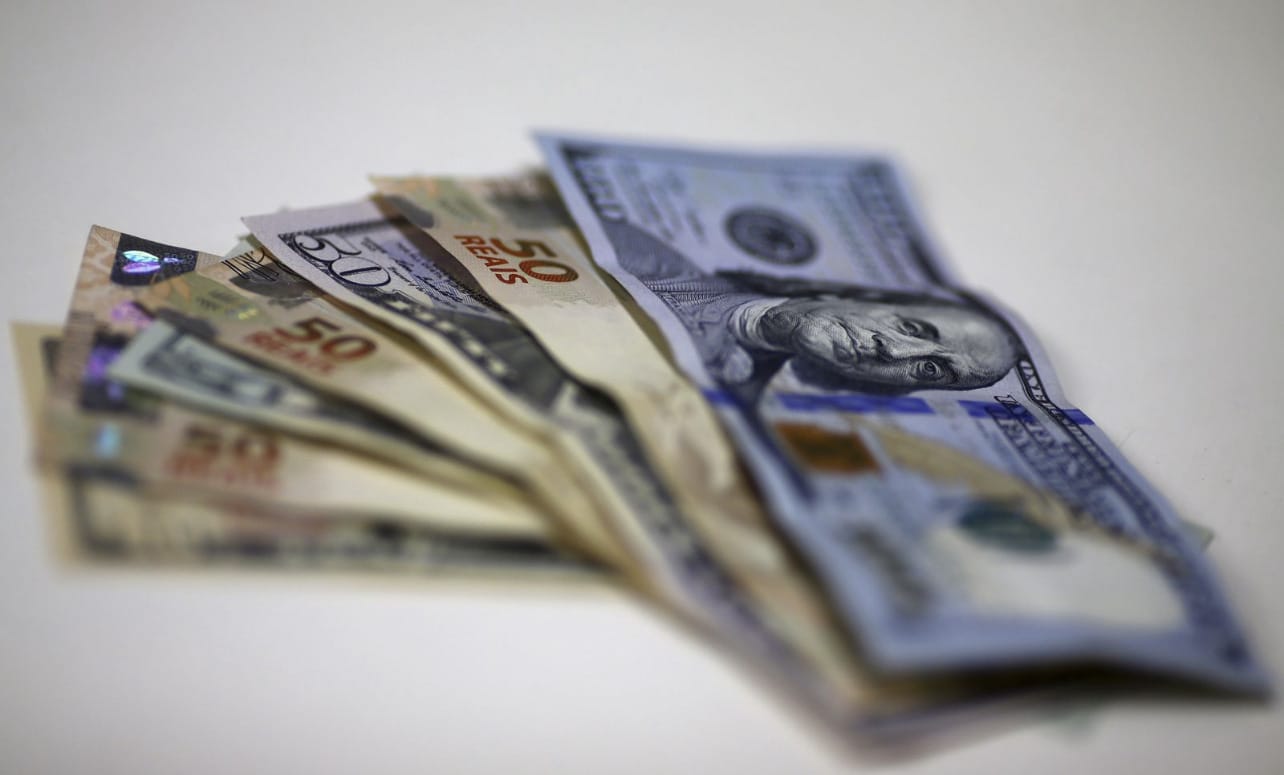 Bolsas de América Latina cierran con pérdidas ante escalada de tensión en Ucrania