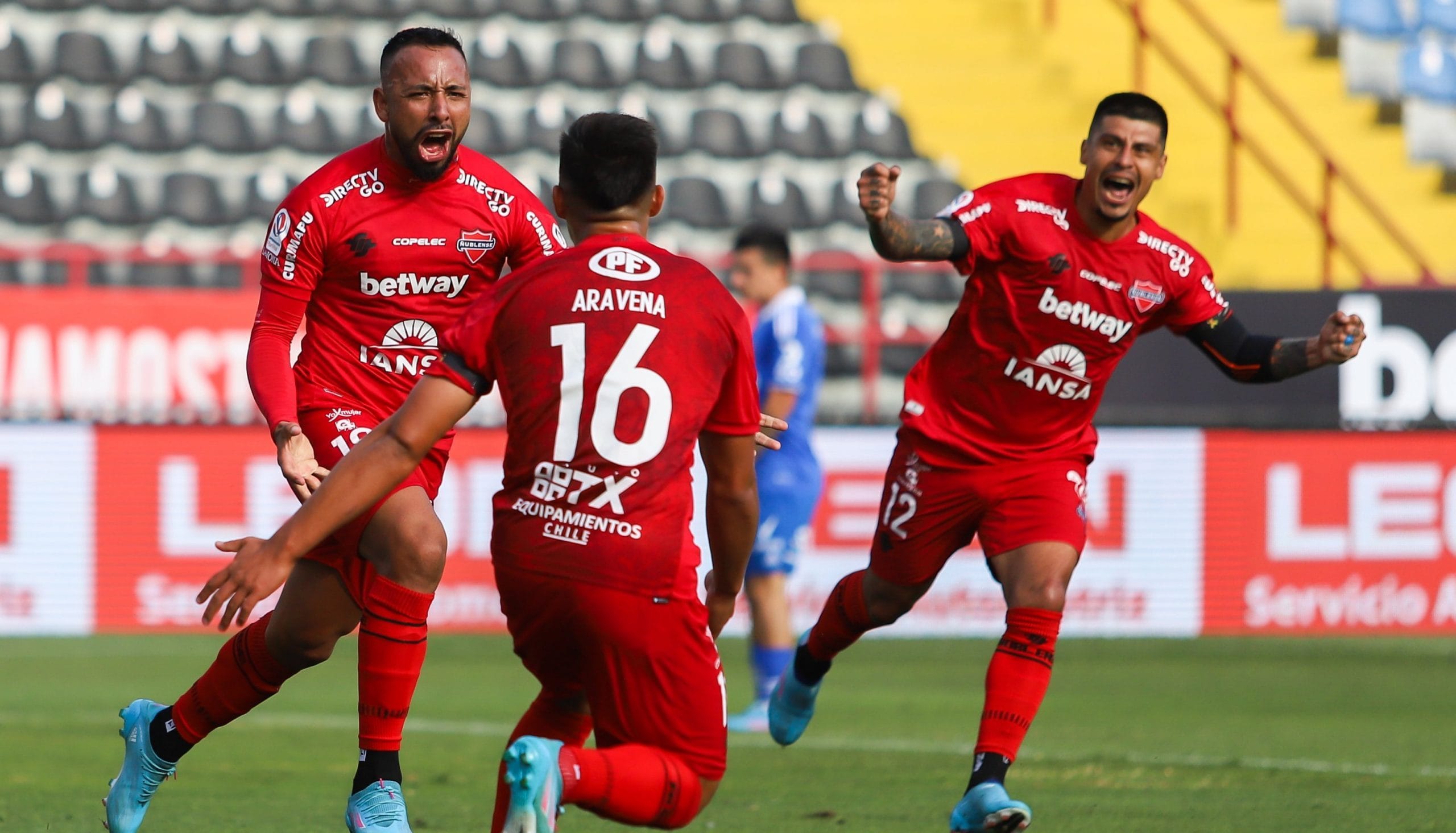 El ex goleador de Huachipato será el dueño de Ñublense