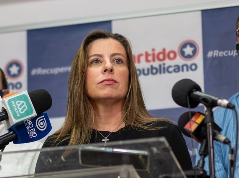 Tere Marinovic será denunciada a la Comisión de Ética de la CC tras insultar al organismo