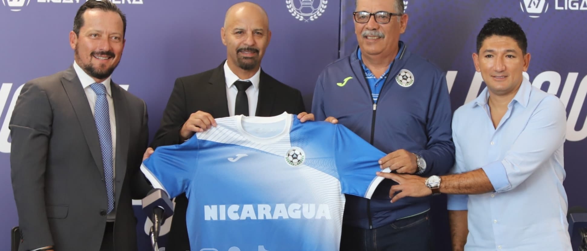 “Fantasma” Figueroa llegó a Nicaragua sin el finiquito de colega