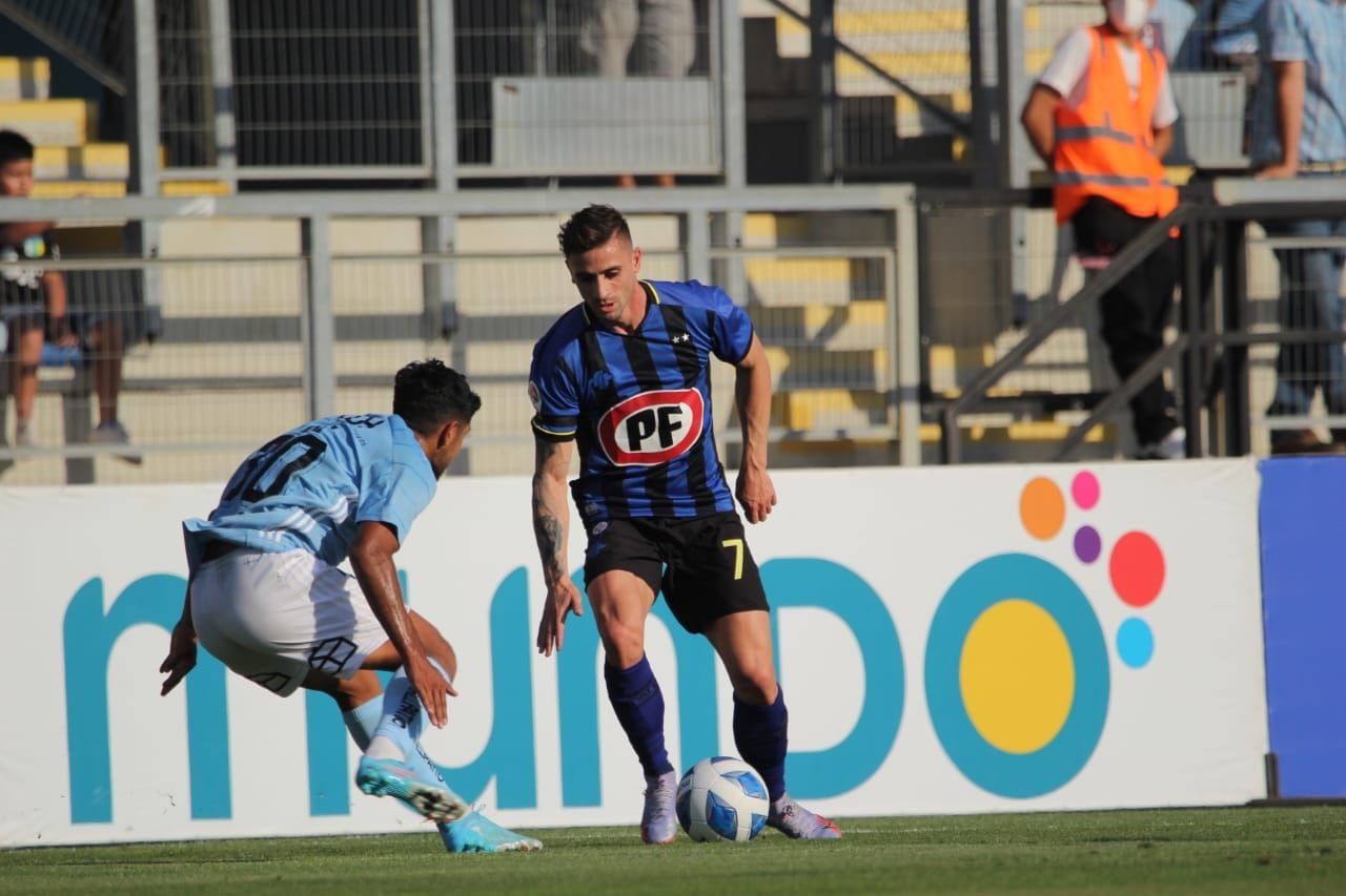 Huachipato piensa en la victoria ante un alicaído Colo Colo