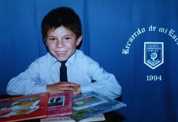 El emotivo saludo de Gary Medel a los estudiantes de Chile