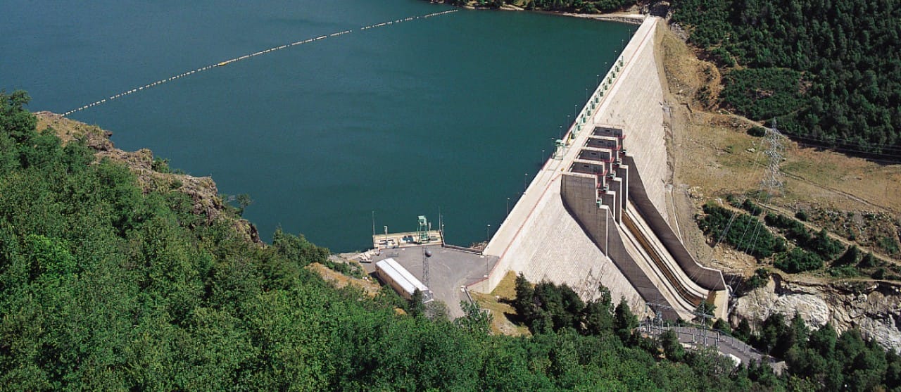 Gobierno ordena desalojo de toma de central hidroeléctrica Pangue en Alto Biobío