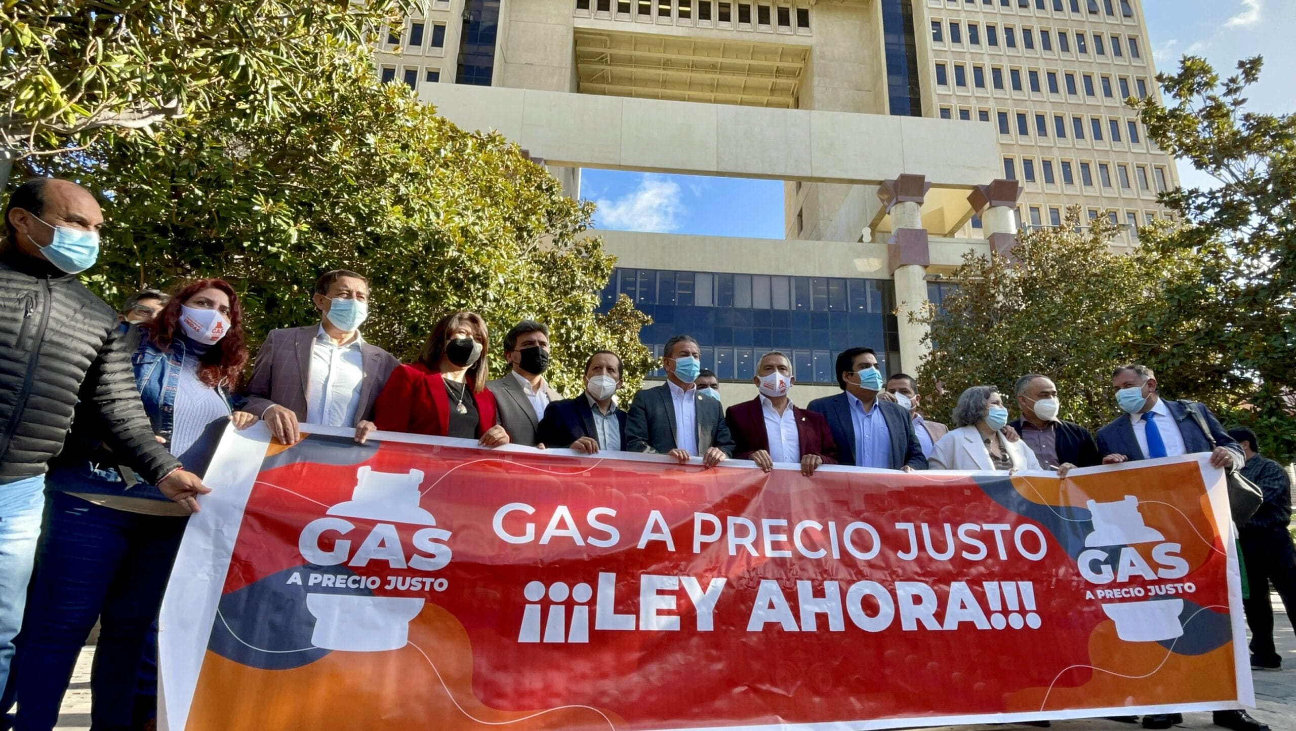 Gas a Precio Justo: Alcalde de Chiguayante y otras comunas piden urgencia para tramitar el proyecto