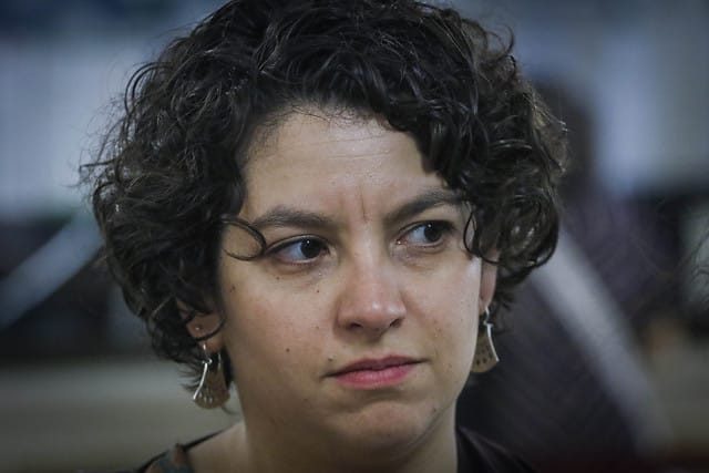 “Refundar Carabineros es prioridad”: Ministra de Bienes Nacionales tras graves incidentes en marcha