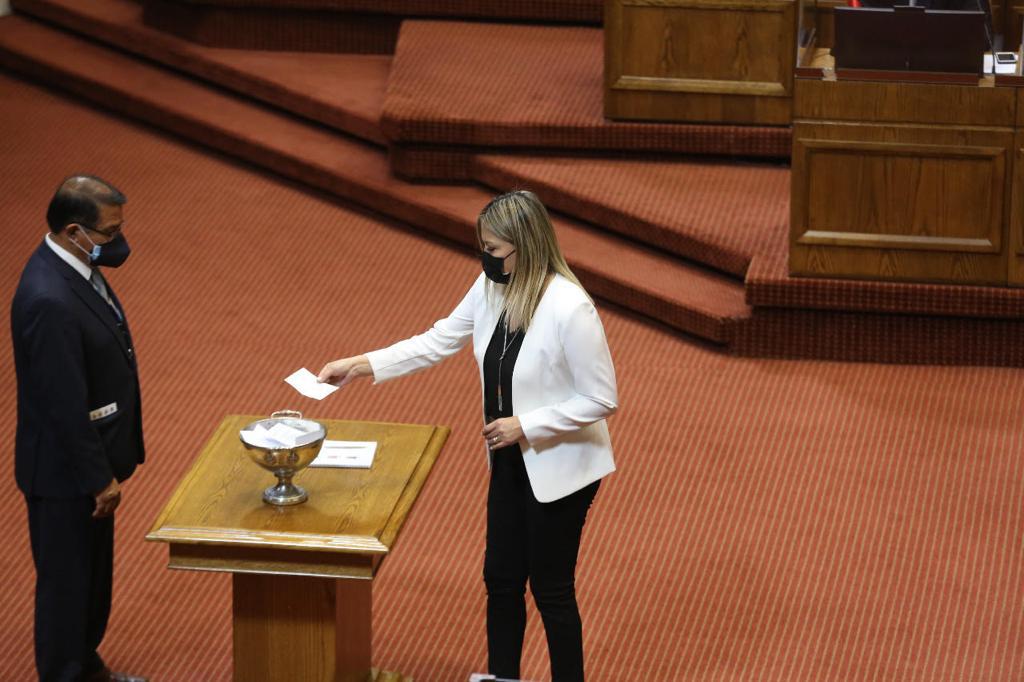 Marlene Pérez tras votar a favor de legislar sobre el quinto retiro: “Es importante no dar la espalda a nuestros electores”