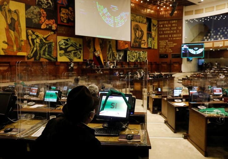 Asamblea de Ecuador concede amnistía a 268 personas por casos de protesta social y defensa ambiental