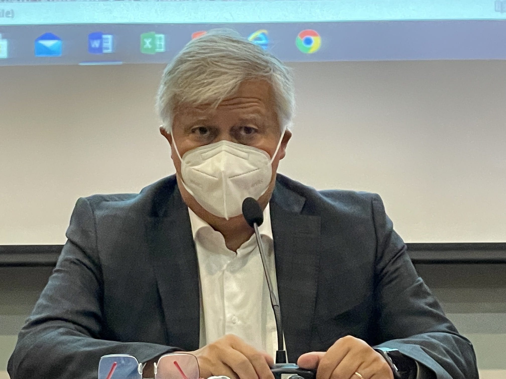 “No tenemos más salida que recurrir al Estado de Excepción”: Senador Saavedra ante paro de forestales
