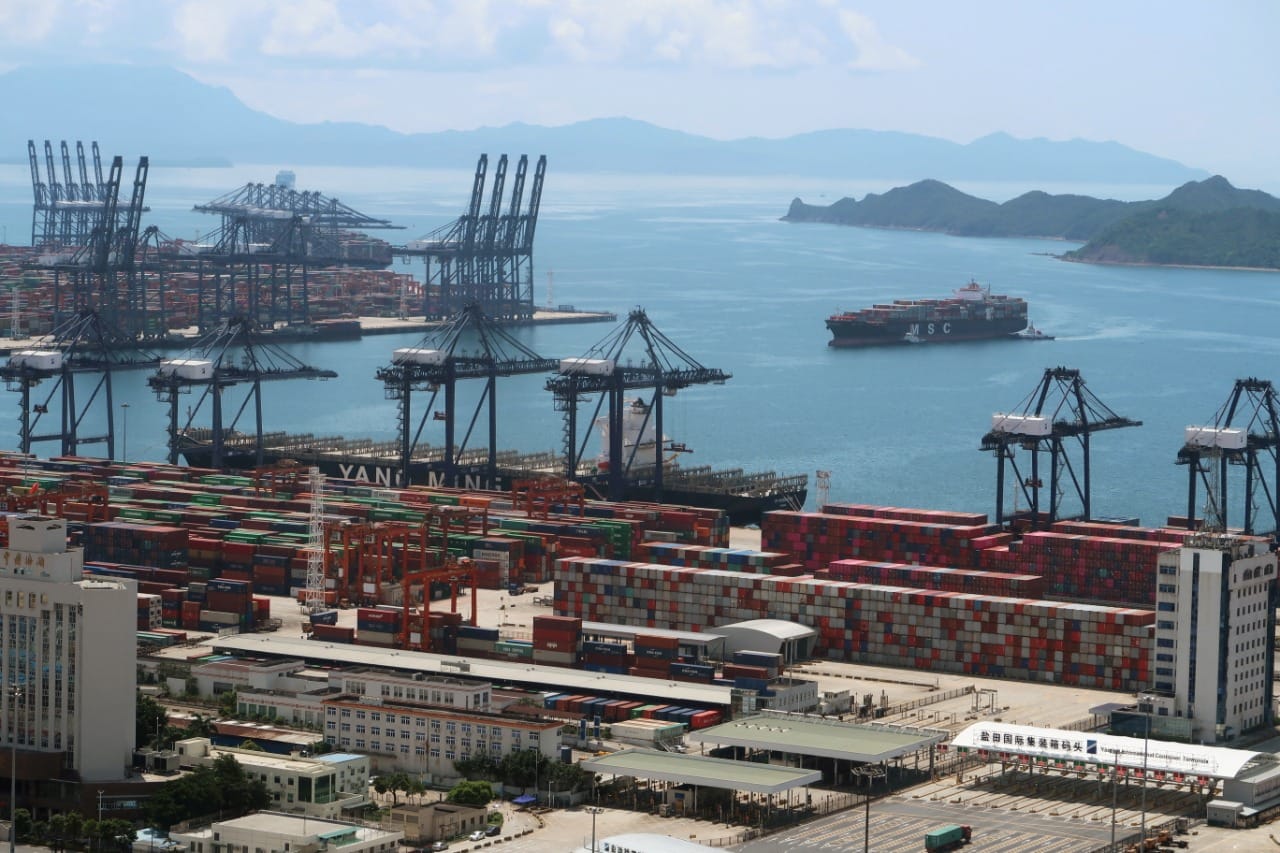 Brote de Covid en China ralentiza los puertos y amenaza las cadenas de suministro mundiales