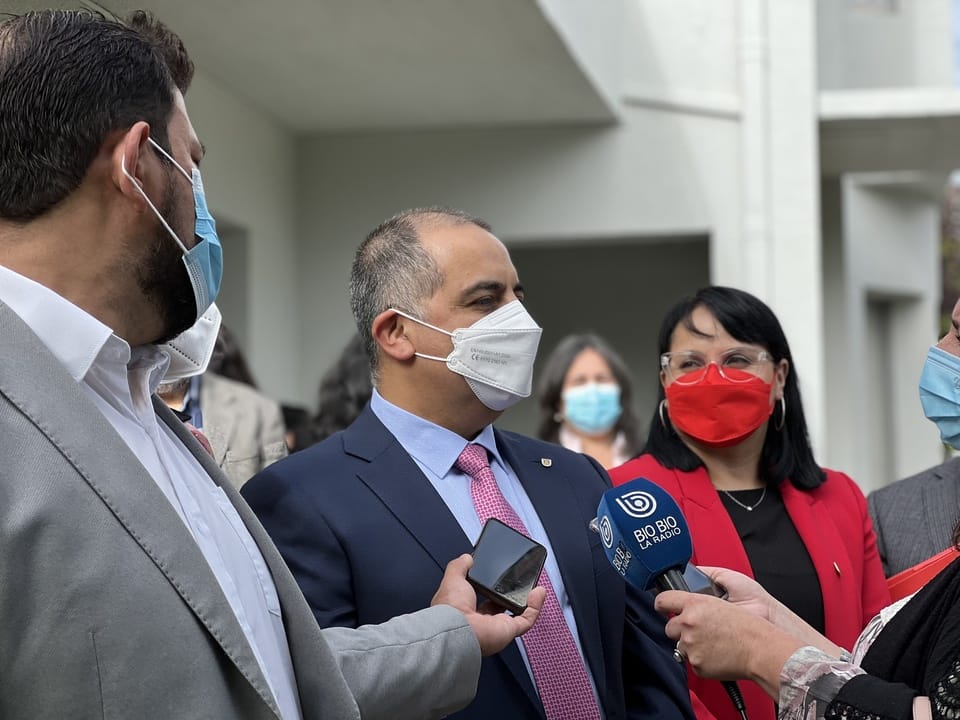 Dr. Jorge Fuentealba oficializó su candidatura a Rectoría UdeC