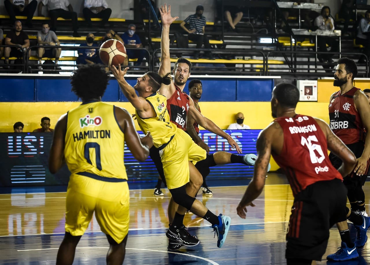 Basket UdeC enfrentará al campeón intercontinental y a Boca Juniors