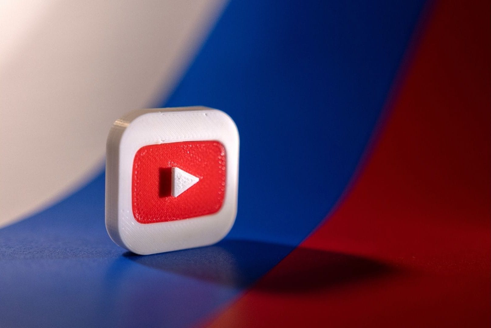 YouTube y Google Play suspenden servicios de pago en Rusia