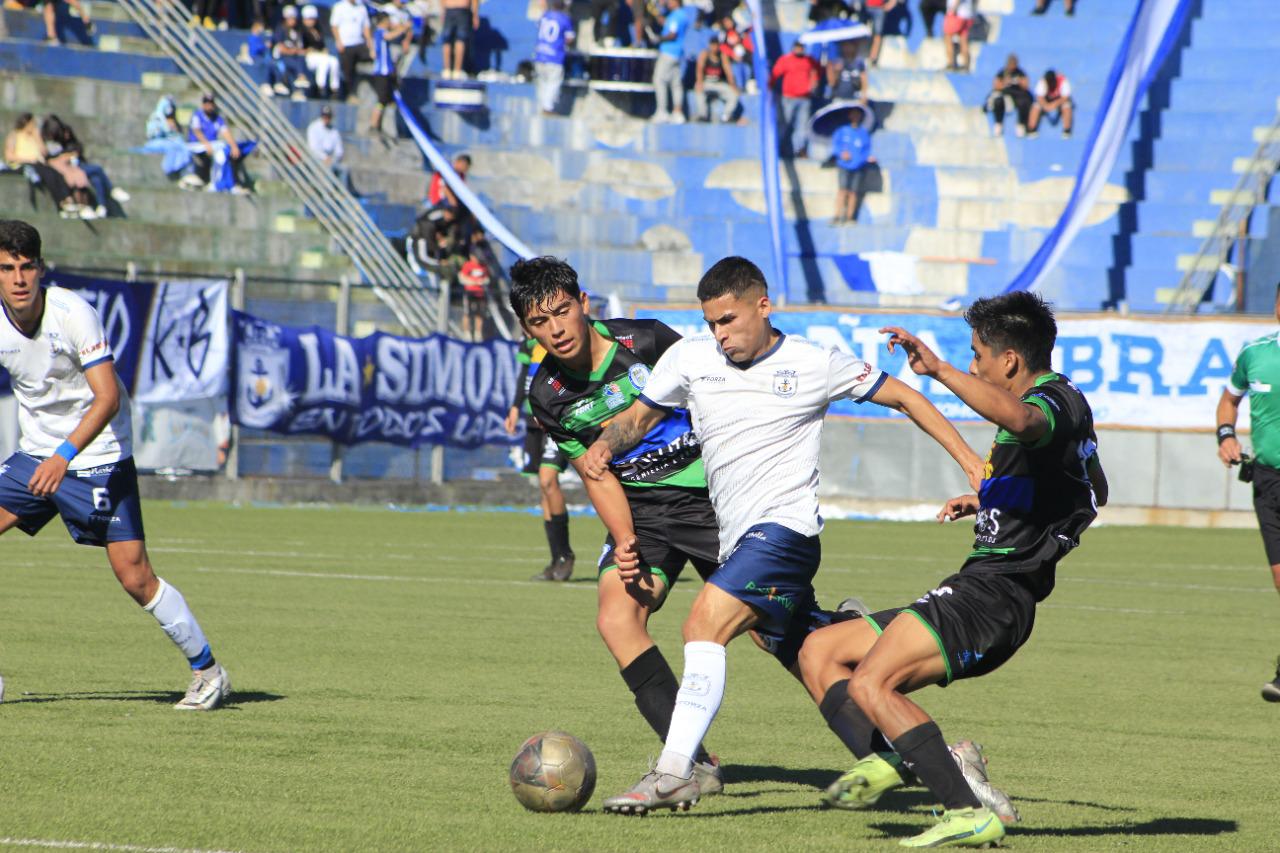 La gran fiesta que arma Naval para su reestreno en Tercera División