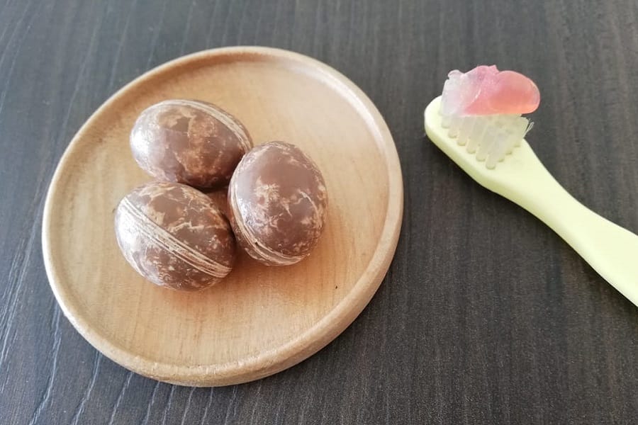 Odontóloga penquista entrega tips para tener cuidado con el exceso de consumo de huevos de chocolate