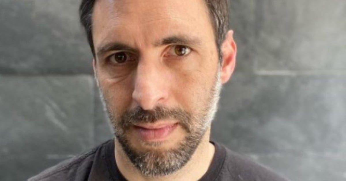 Daniel Matamala habría superado a Blanca Lewin y saldría con “conflictiva” compañera de trabajo