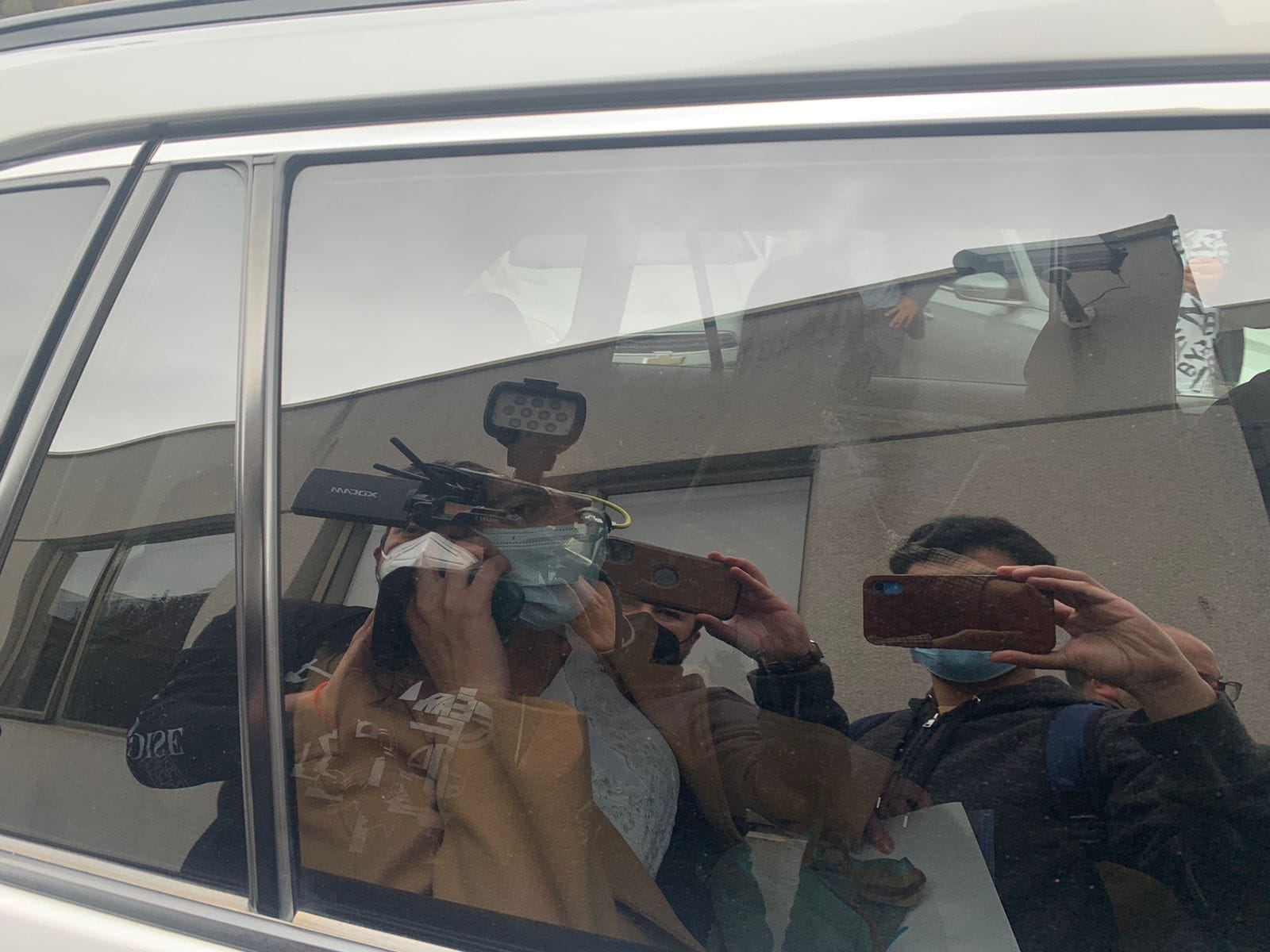 Daniela Dresdner escapó de la prensa sin hablar sobre carabineros heridos en Tirúa, ni sus dichos por el control en la Provincia de Arauco
