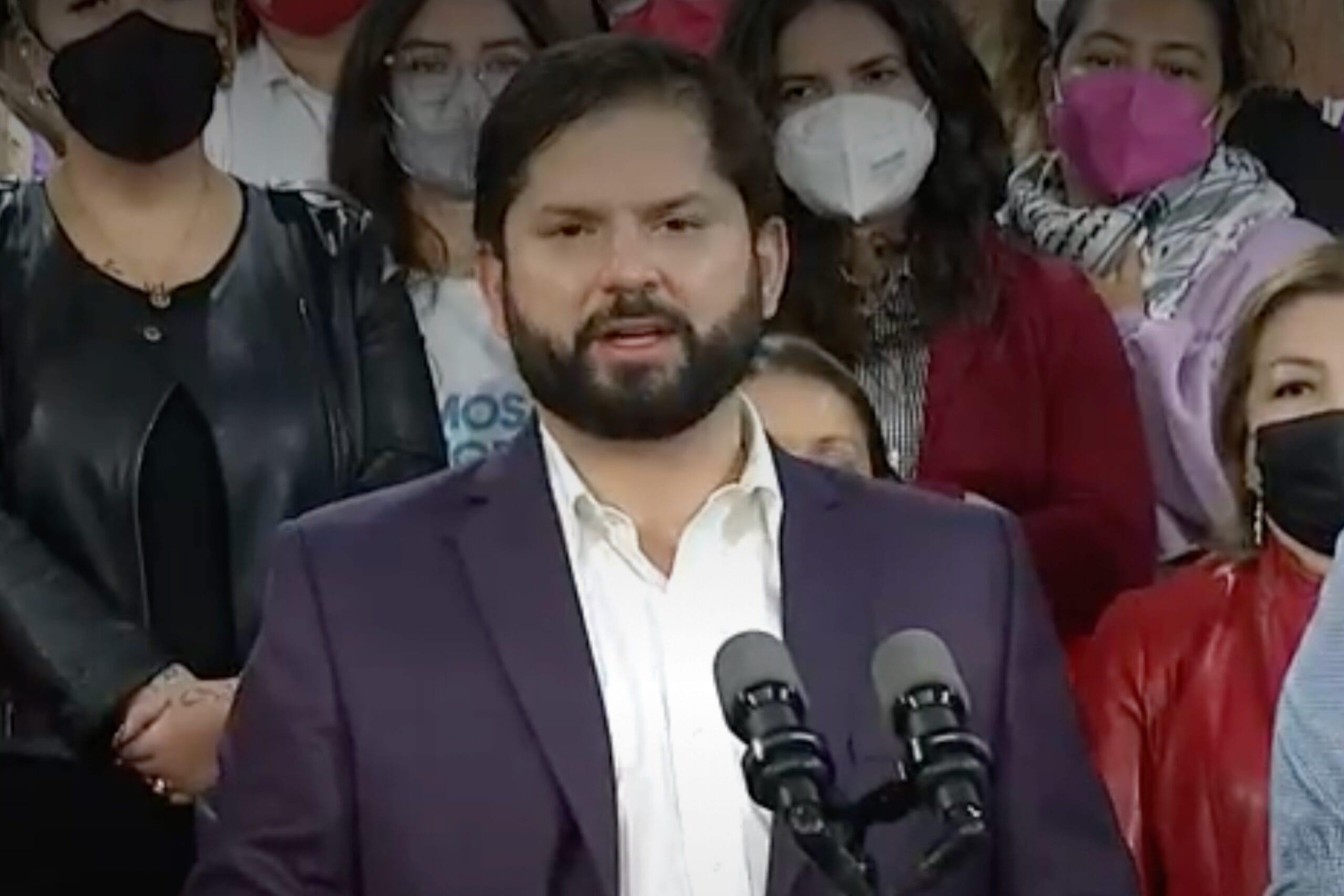 “Estamos trabajando en una serie de medidas”: Presidente Boric tras reunión con la CUT