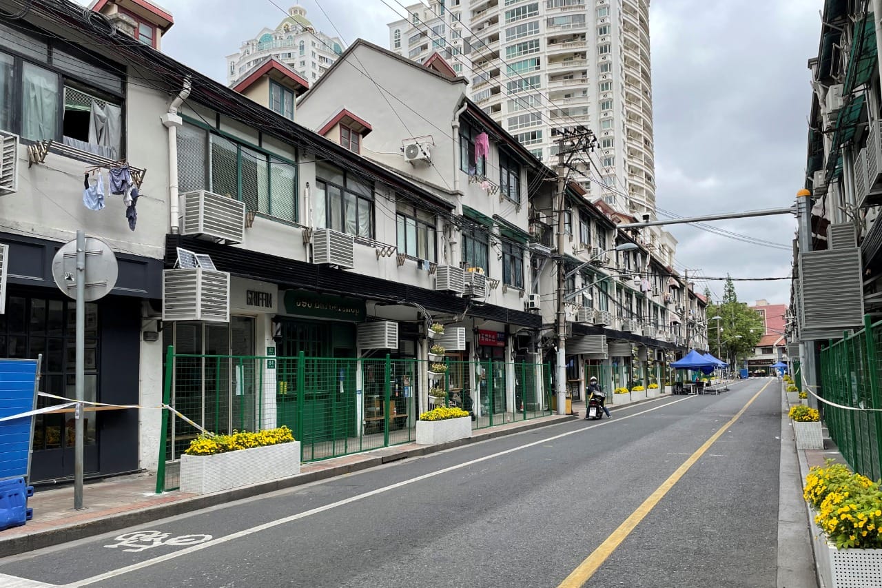 En medio de lucha contra el Covid-19: Shanghái confinó más de una decena de edificios