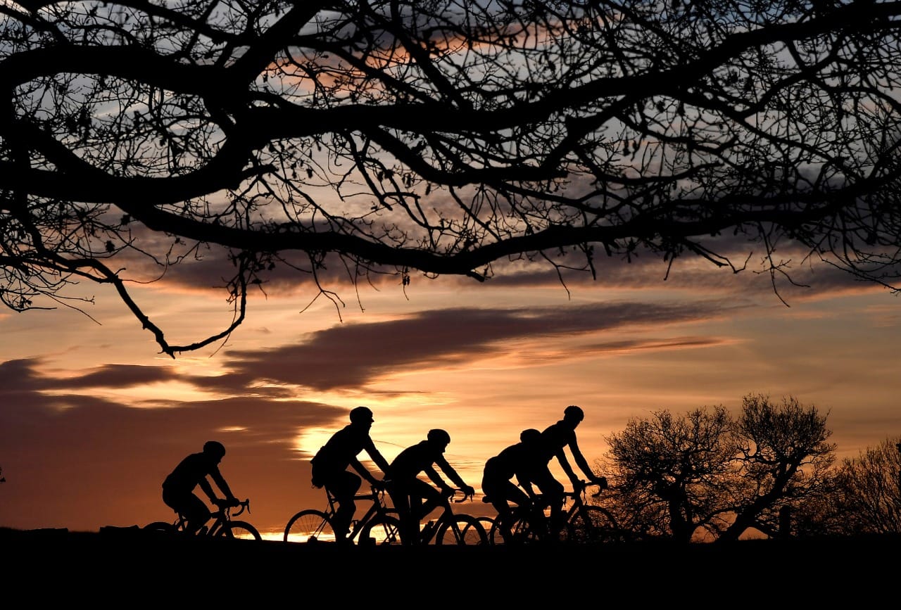 Suspenden política que permitía que mujeres transgénero compitieran en pruebas de ciclismo