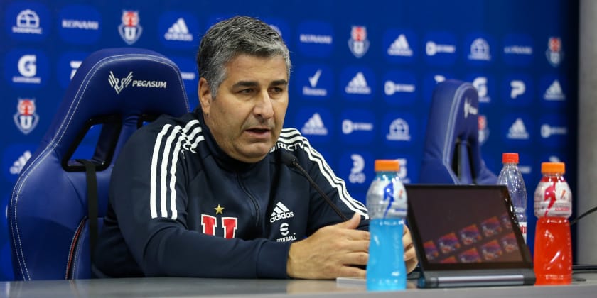 Universidad de Chile oficializó salida de Santiago Escobar del plantel