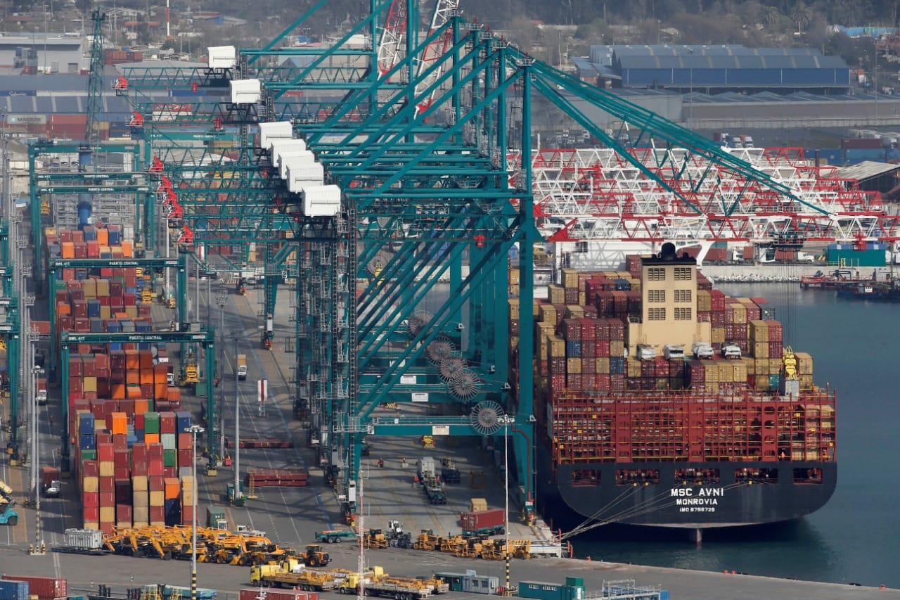 Chile anotó superávit comercial de más de mil millones de dólares en marzo