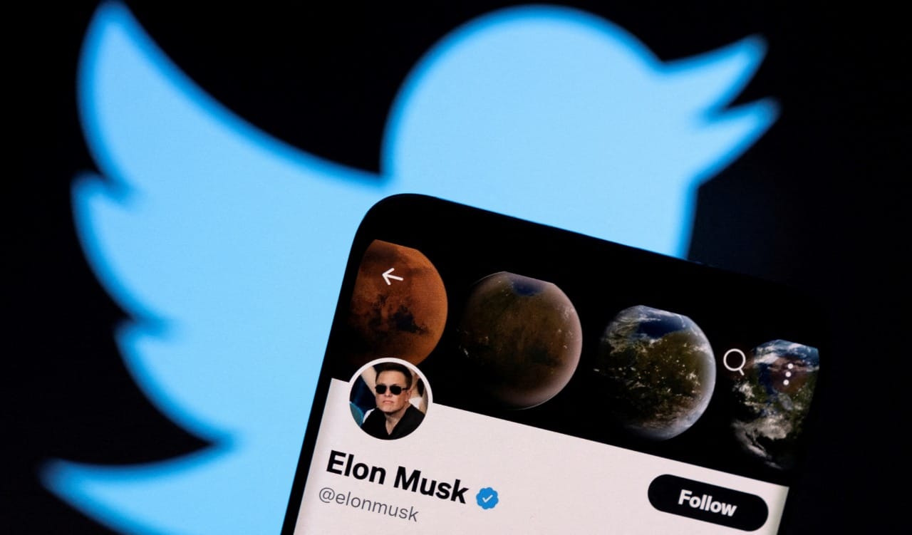 Elon Musk arremetió contra el directorio de Twitter por la “píldora venenosa”