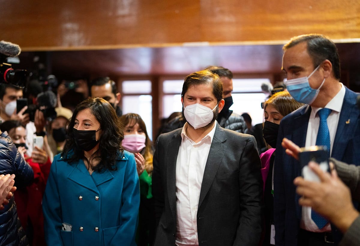 Presidente Boric inicia segunda gira internacional: Llegará a Canadá y Estados Unidos