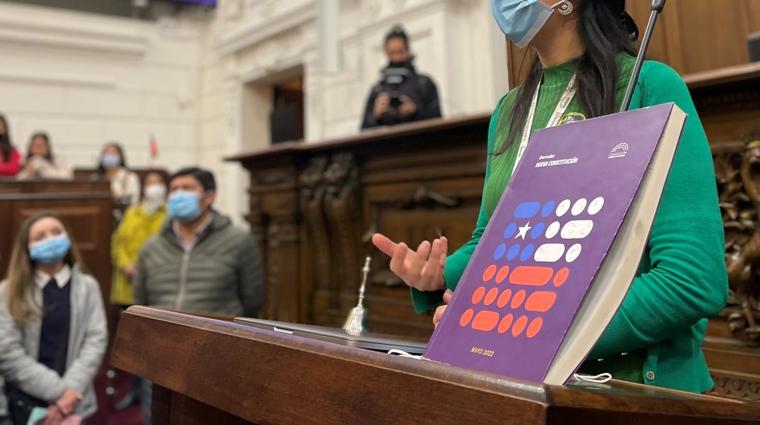 Cadem informó que un 56% siente “temor/incertidumbre” ante la nueva Constitución
