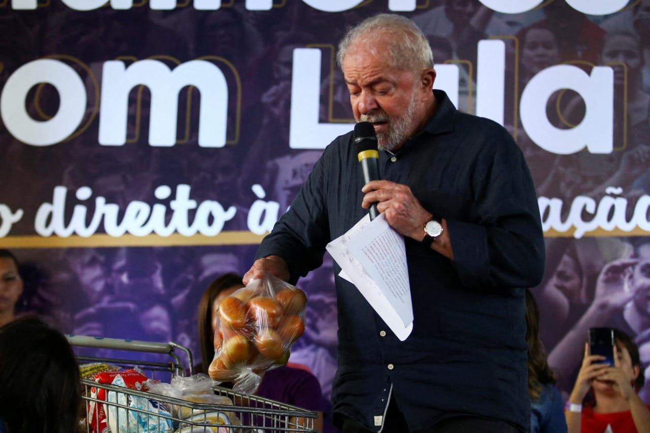 Lula afirmó que Zelenski “es tan responsable como Putin” de la guerra en Ucrania