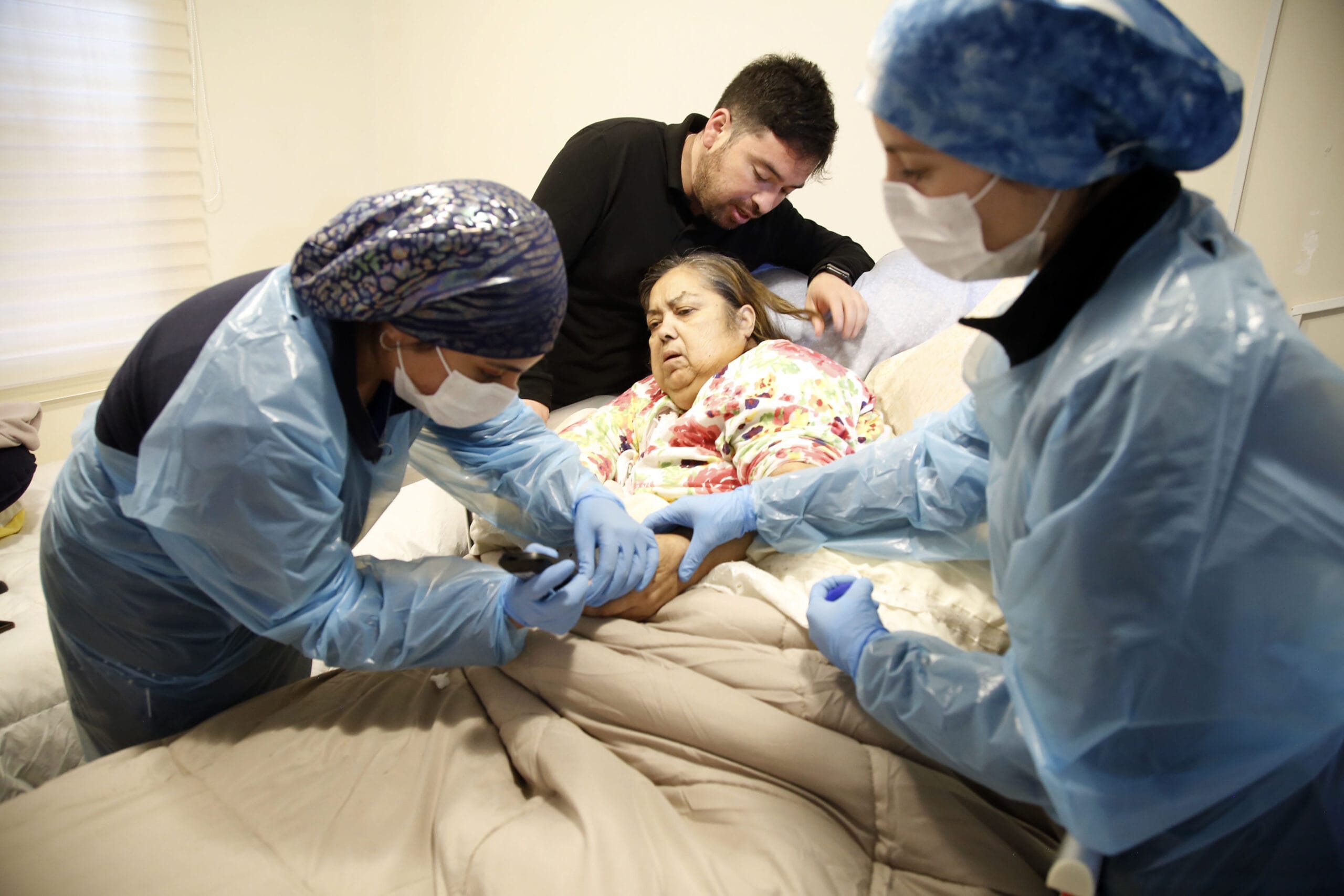 Cuidados domiciliarios del paciente: una alternativa a la hospitalización tradicional en Concepción