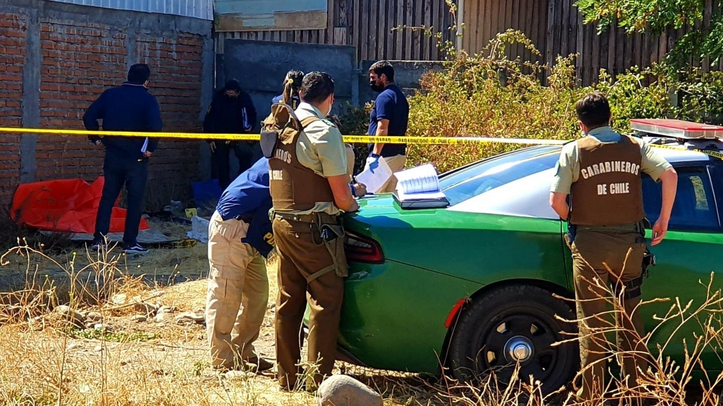 Hallan cuerpo con más de 20 puñaladas en Región del Biobío: Víctima estuvo compartiendo con autor del crimen