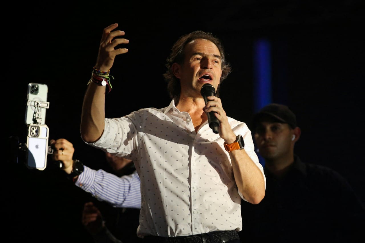 Elecciones en Colombia: Federico Gutiérrez denunció espionaje con micrófono en una de sus sedes