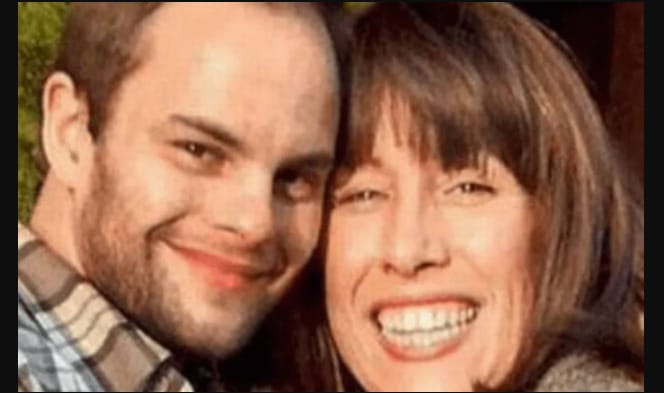 Madre e hijo inician relación amorosa y afirman que: “No es incesto, es atracción sexual genética”