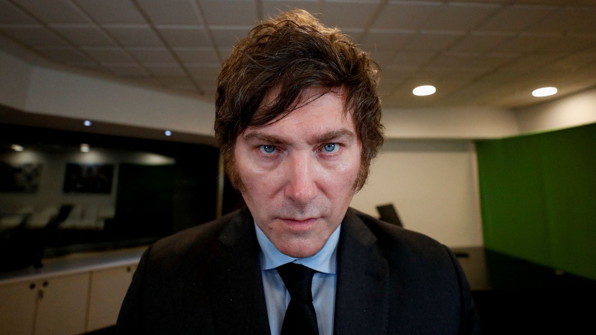 Javier Milei, el “error” que amenaza la política tradicional en Argentina