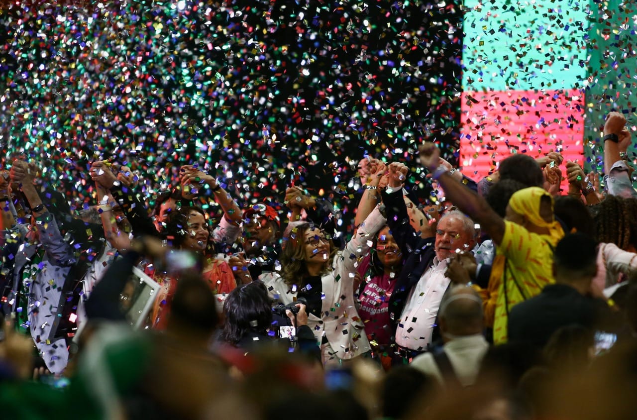 Lula Da Silva lanzó su candidatura presidencial llamando a unirse contra Jair Bolsonaro