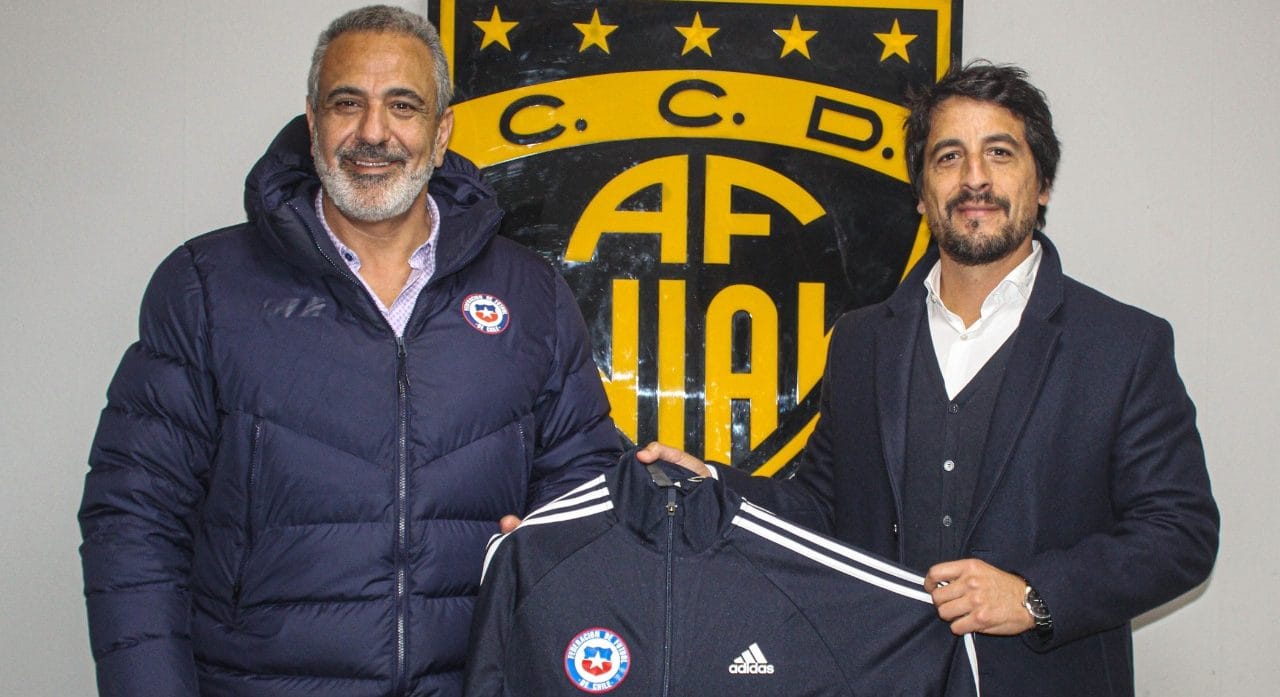 Pablo Milad realizó una insólita explicación sobre el uso del VAR y la línea del off-side