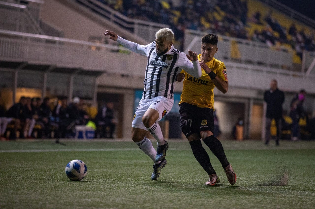 Fernández Vial se transformó en el “rey del empate” en el fútbol chileno