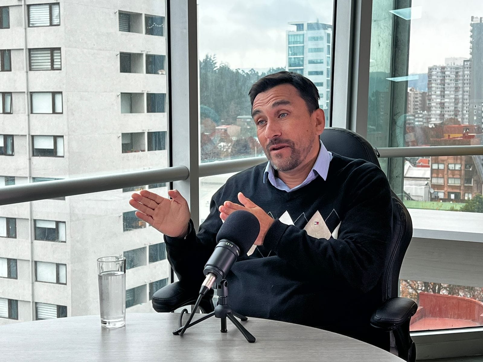 Piden otorgar urgencia a proyecto de ley de Educación Emocional patrocinado por Camila Vallejo