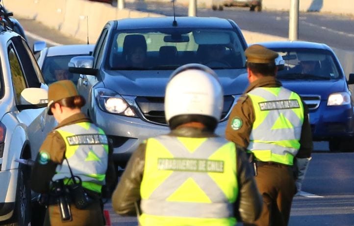 Conductora sufre “pulgazo” en Concepción: Quedó con lesiones tras ser atacada por 3 sujetos
