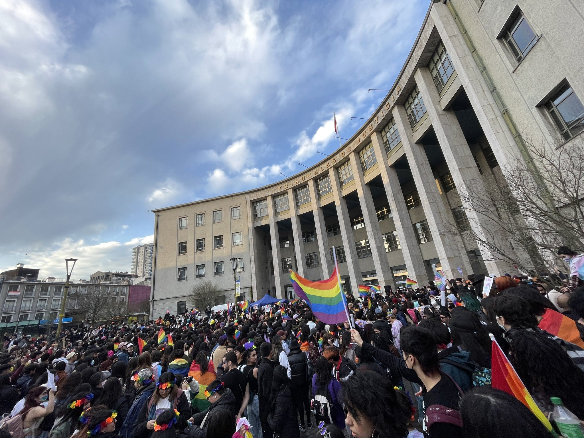 Miles de personas recorrieron Concepción por  Marcha del Orgullo 2022