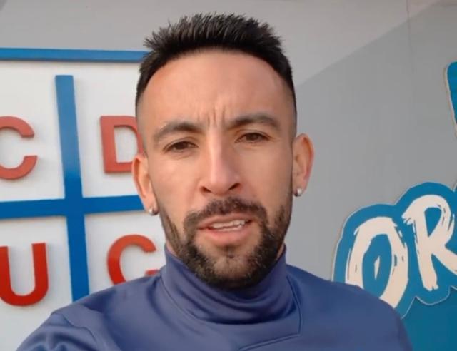 “Bienvenido al club donde empezó todo”: Mauricio Isla es oficialmente jugador de Universidad Católica