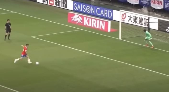 La Roja cae frente a Ghana con 2 hombres más y errando 3 penales: ¡Gary la tiró lejos del arco!